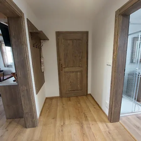 Appartement Ema A Ela *