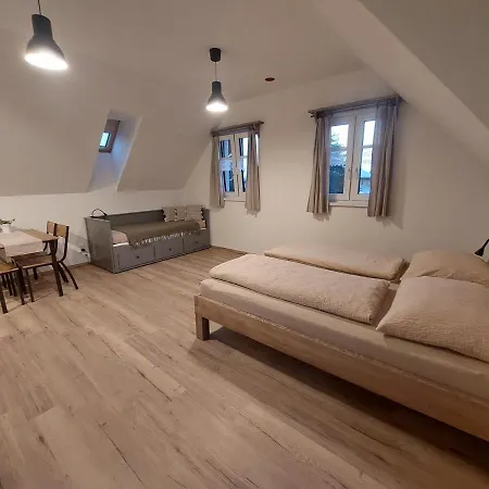 Apartament Ema A Ela